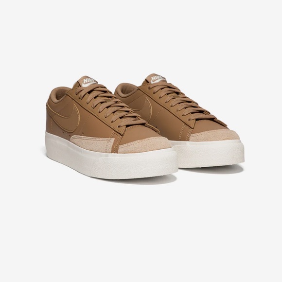 Nike Platform Blazers Women Size 7 - Picture 3 of 12